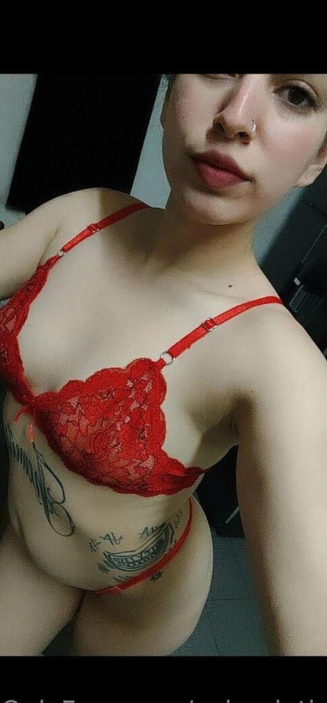 valerylatina xxx女優 画像