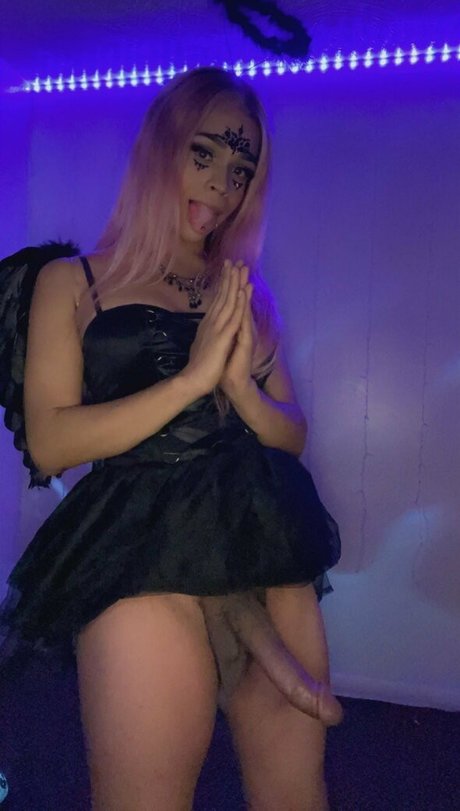 曲線美のブロンドオンリーファンズ 美しい裸 写真