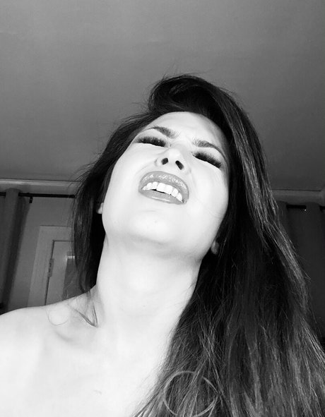 Tessafowler セックス女優 ギャラリー