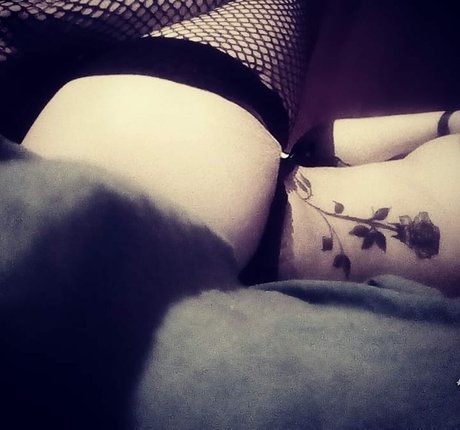 genesis18 アダルトスター 画像