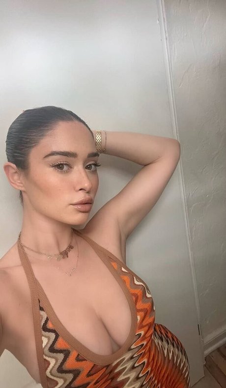 精子オンリーファン ポルノ 画像