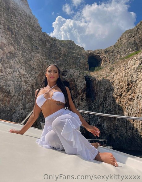 sexykittyxxxx ポルノスター ホット 写真