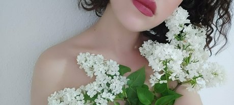 lovelyirene free ポルノスター ヌード 写真