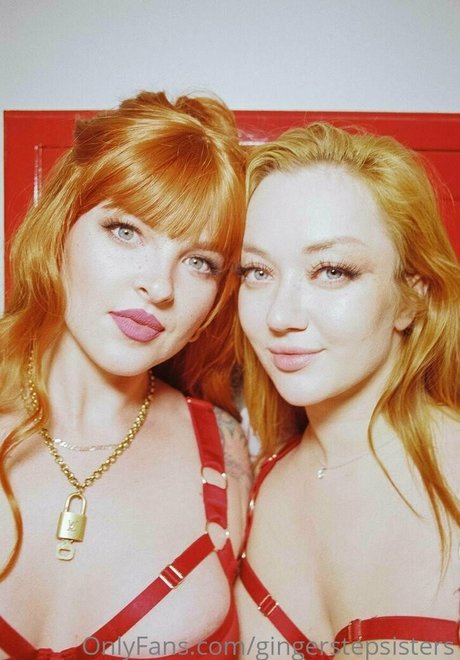 gingerstepsisters ヌードのポルノスター 写真
