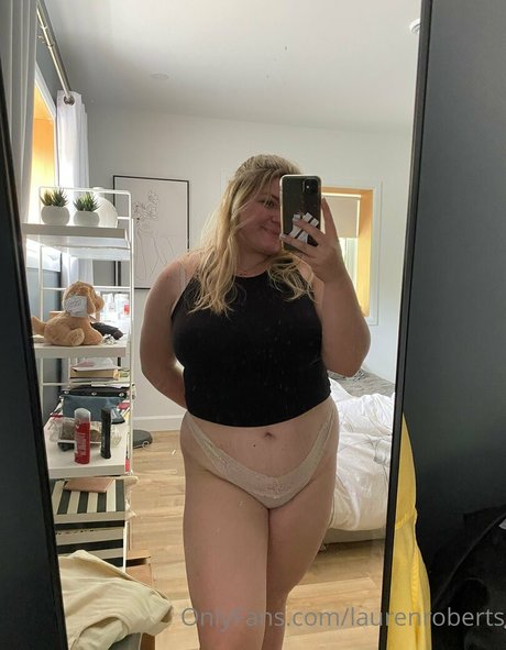 アラブの女の子オンリーファンズ 美しいポルノ 写真