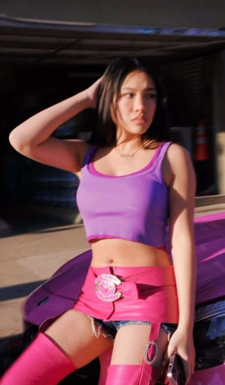 騎乗位熟女オンリーファンズ エロ ギャラリー