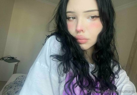 kateumarru 美しいポルノスター 写真