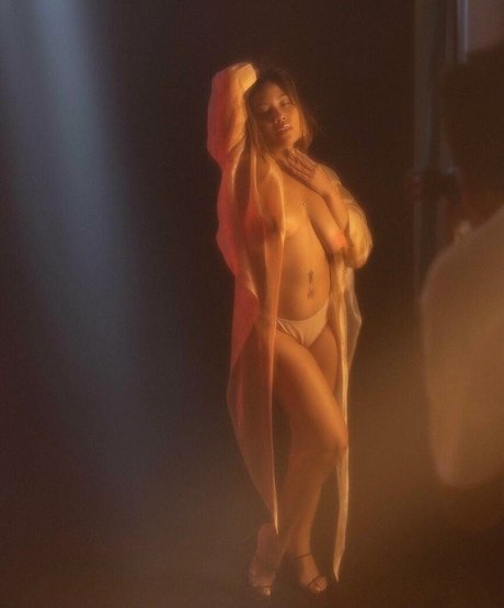 義母オンリーファンズ 美しい裸 ギャラリー