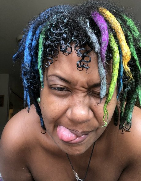 universallovvvve アートポルノスター 写真