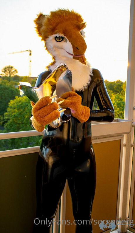 オンリーファンズを崇拝する 美しい アーカイブ