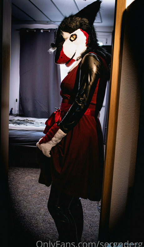 オイルを塗った巨乳オンリーファンズ 可愛い 写真