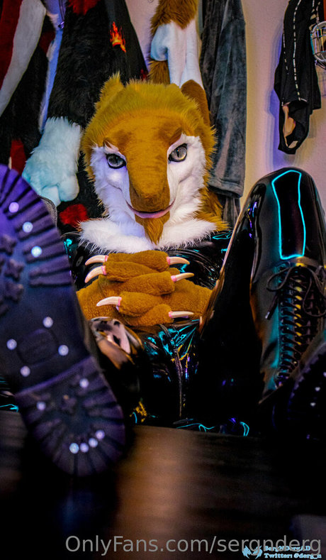 セーリングオンリーファンズ 美しい裸 画像