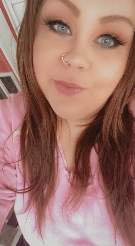 bustymeg ホット女優 ギャラリー