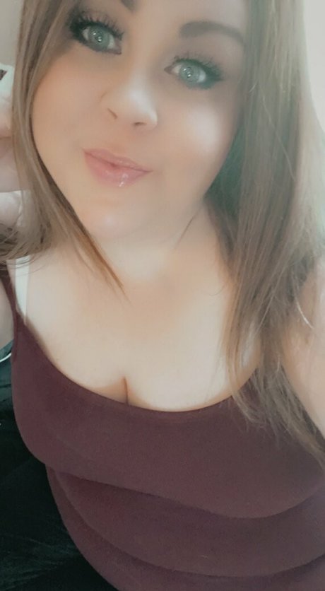 bustymeg xxxモデル 写真