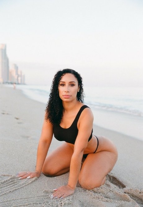 Jouleya Garcia ポルノ女優 画像