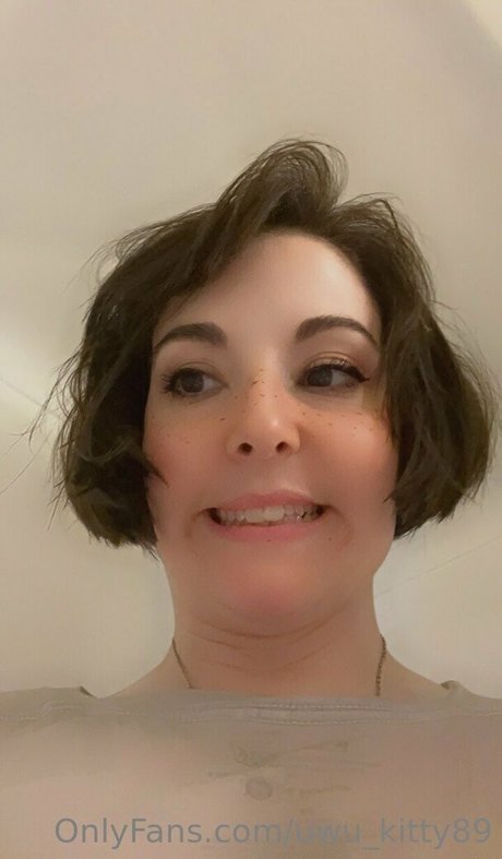 巨乳ストリップオンリーファンズ 美しい裸 アーカイブ