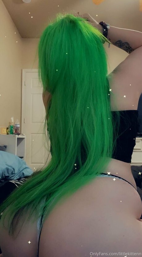 littlekittenn ポルノスター 写真