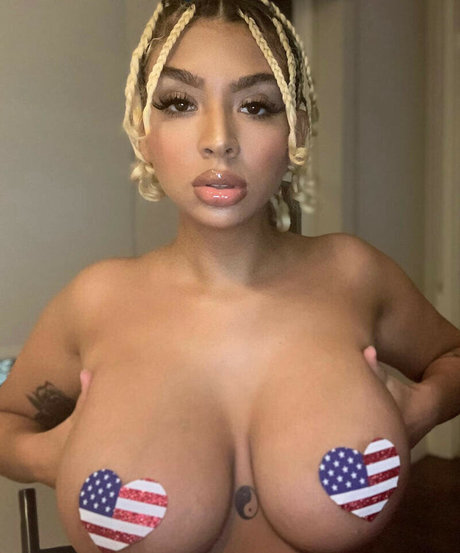 Anna Marie Sarai スター 写真