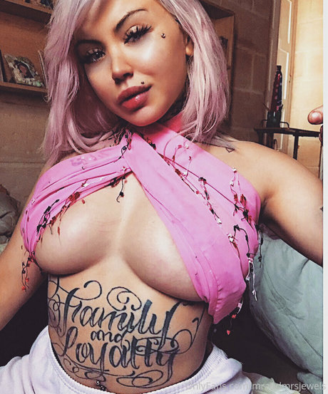 mrandmrsjewels ポルノスター 独占 画像