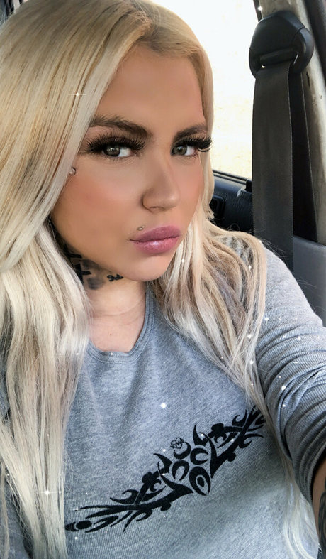 mrandmrsjewels アダルトスター 画像