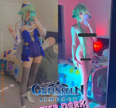 Hannuh 裸のポルノスター 写真