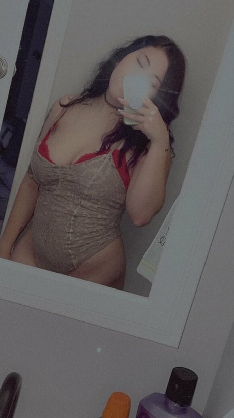 coralinebb ポルノスター セクシー 写真
