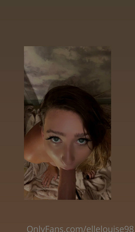 ellelouise98 高品質のポルノスター 画像