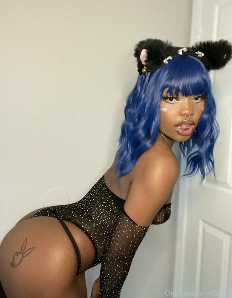 ぽっちゃりティーンオンリーファンズ 無料裸 写真