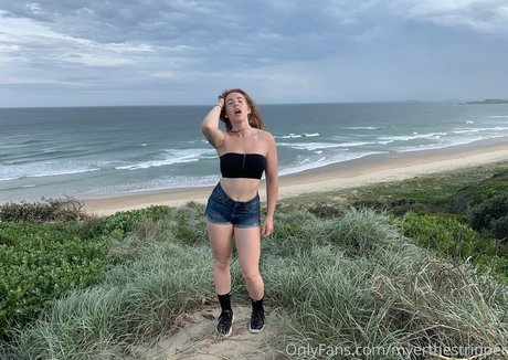 ぽっちゃりカップルオンリーファンズ アートxxx 写真