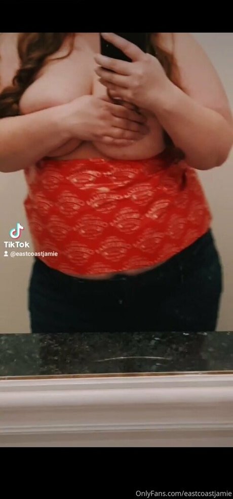 濃厚なヌードオンリーファンズ セックス 写真