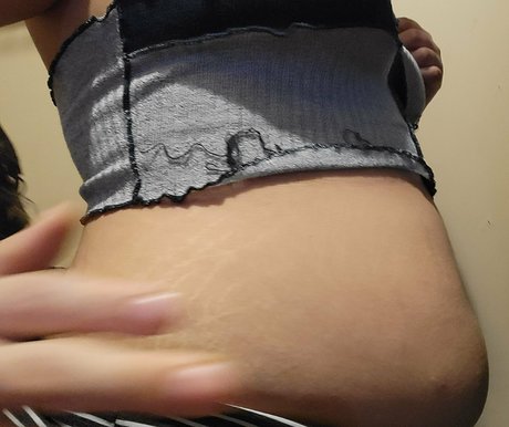 eveeeats 高品質女優 画像