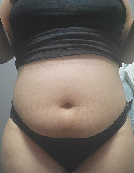 eveeeats ヌード女優 アーカイブ