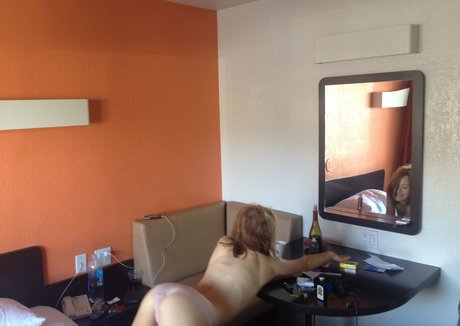 Emily Browning スター 画像