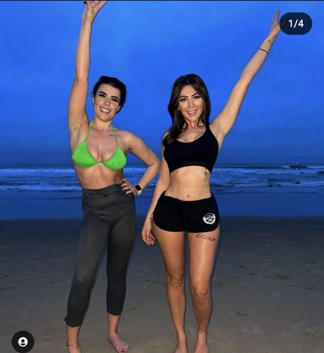 Chloe Ferry 美しいスター 画像