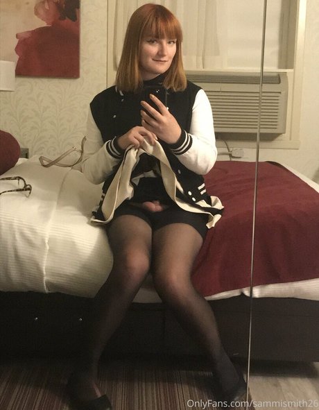 弁護士オンリーファンズ セクシー裸 画像