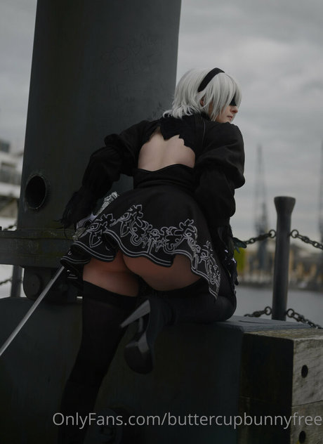 buttercupbunnyfree 完璧なモデル 画像