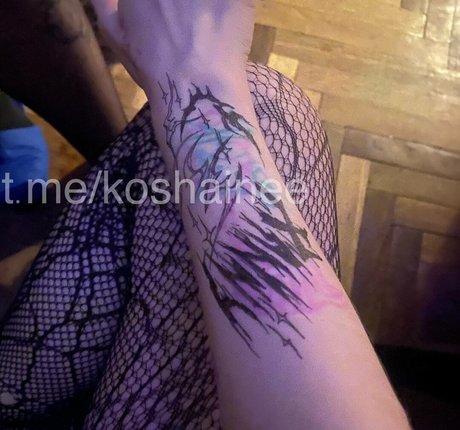 アナルオーガズム オンリーファンズ ホットヌード 写真