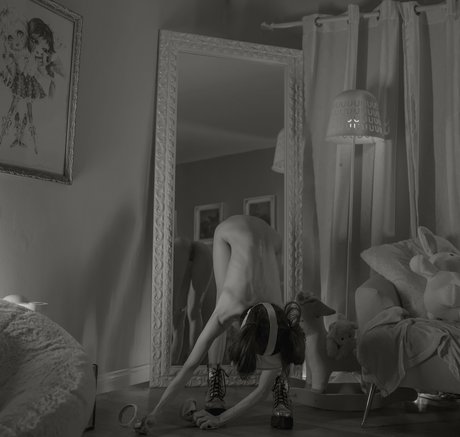 Snowybear エロティックなポルノスター アーカイブ