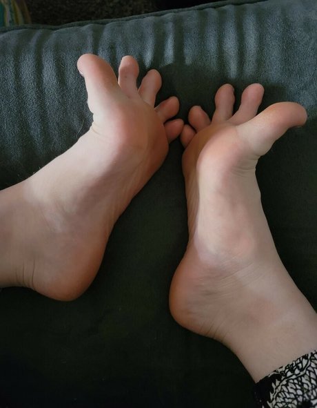 そしてオンリーファンズ 無料xxx 画像