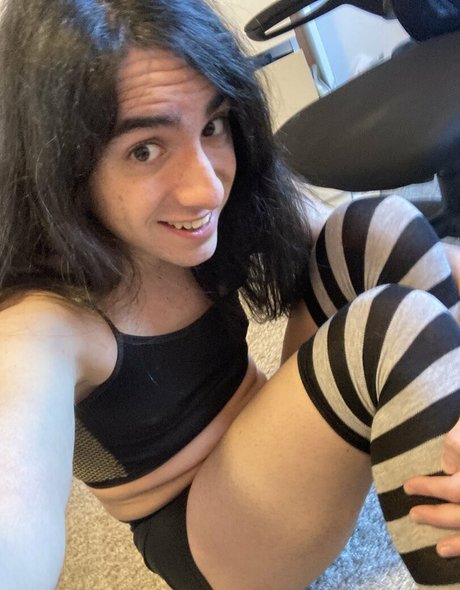 曲線美のxxx オンリーファンズ 無料エロ 画像