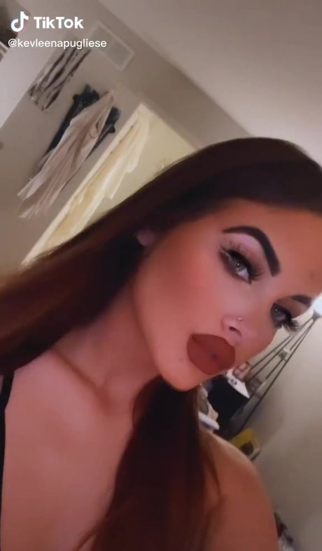 フェイシャルオンリーファンズ xxx 写真