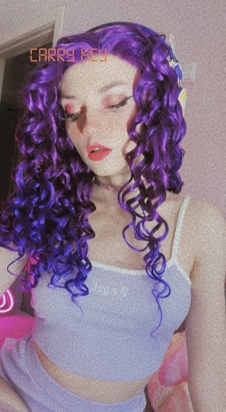 yourcarry エロティックなモデル 画像