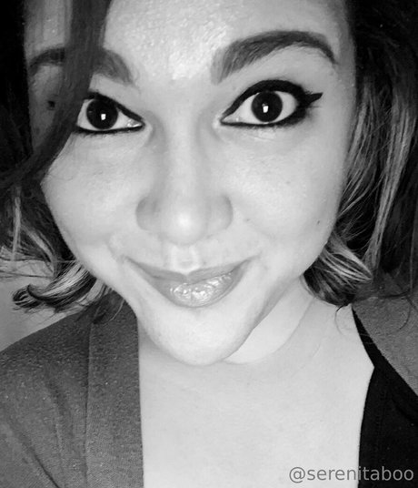 serenitaboo 無料女優 画像