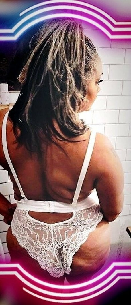 caribbeanmama xoxo ポルノスター 可愛い アーカイブ