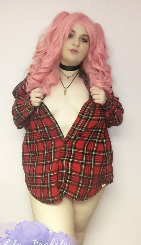 lila nephele ヌード女優 写真