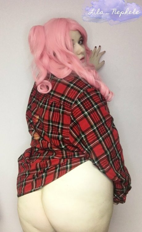 lila nephele 高品質のポルノスター 画像
