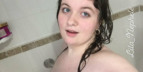 lila nephele アダルトスター アーカイブ