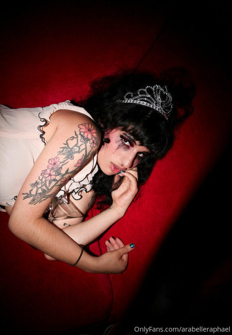 arabelleraphael 素敵なモデル 画像
