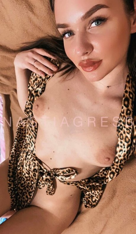 Anastasia G ヌードスター 写真