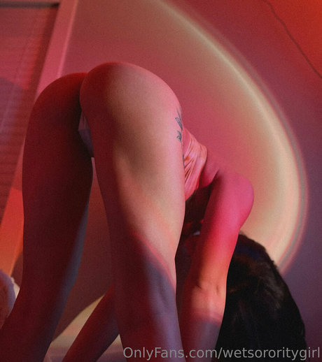 wetsororitygirl アートポルノスター 写真